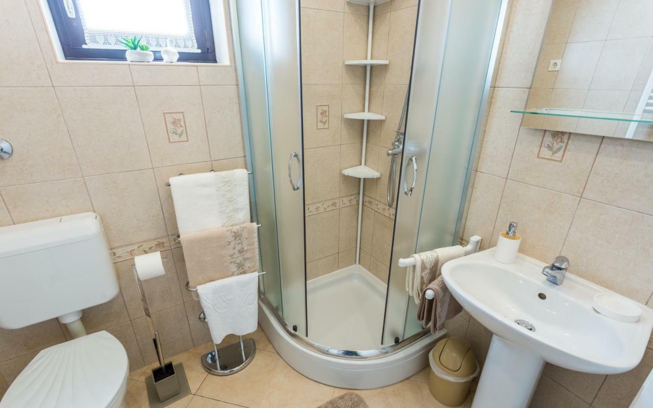 Apartment Smilja マリンスカ エクステリア 写真